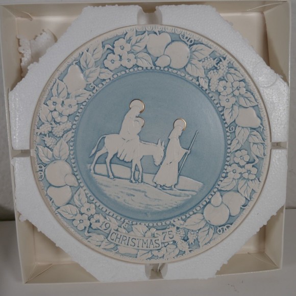 Vernon Metlox Xmas Plate 1975 Songs of Christmas O Holy Night 8.5 inch Vintage - Picture 1 of 9